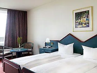 Otel Tryp By Wyndham 3*