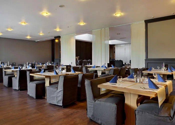 Hotell Tryp By Wyndham 4*