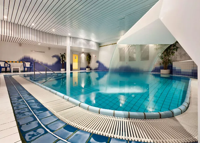 Hotell Tryp By Wyndham 4*